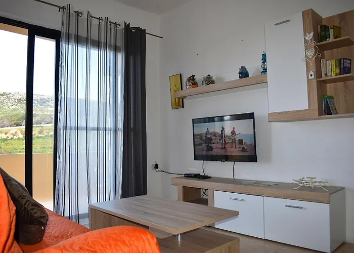 Cesca - Marsalforn, Gozo * Marsalforn